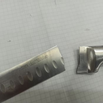 Emsan Çelik Bıçağı Kırıldı