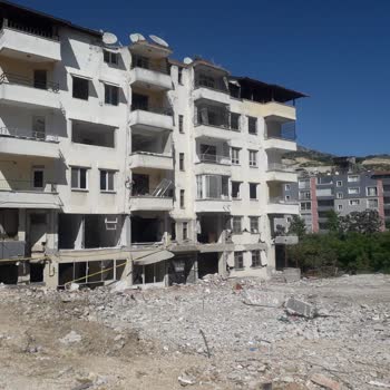 AFAD Hak Sahipliği (Yerinde Dönüşüm Projesi) Bodrum Katlar Ne Olacak?