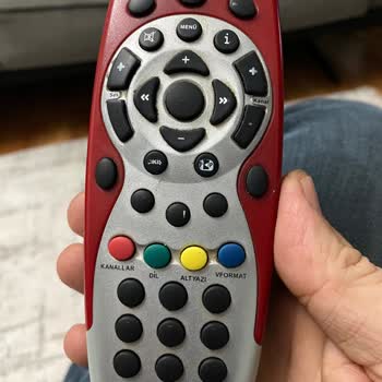Dokuz Yıldır Kullanılan Digiturk Kumandasını Değiştirmiyor