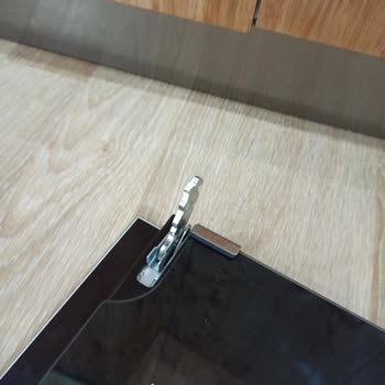 Bosch Fırın Menteşe Kilitlendi