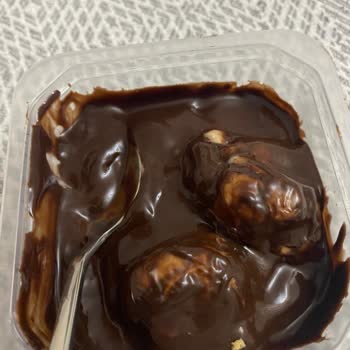 BİM Osmanoğlu Bozulmuş Tatlıları