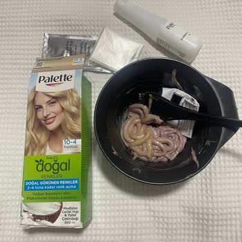 Palette Boyadaki Renk Değişikliği