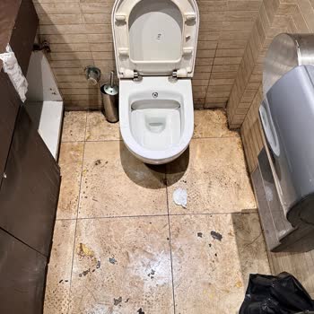 Kahve Dünyası Kullanılmayacak Halde WC Olması