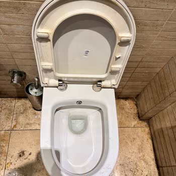 Kahve Dünyası Kullanılmayacak Halde WC Olması