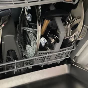 Korkmaz Mutfak Eşyaları Cam Kapağın Patlaması