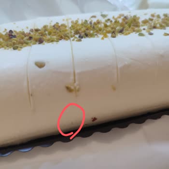 Golf Dondurma Natura Gıdanın Ürettiği Ma Sante Dilimli Kesme Dondurmadan Kıl Çıktı!