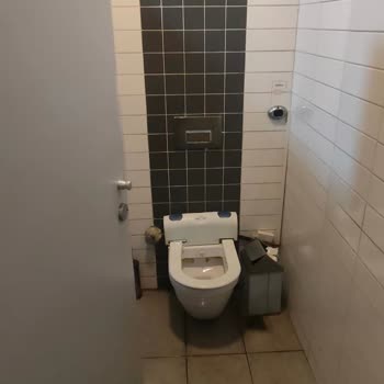 BP Tuvalet Hijyen Eksikliği