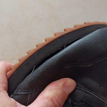 Reebok Ayakkabım 5 Günde Çöp Oldu