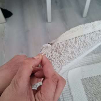 Erva Halı (Instagram: erva.hali) Yanlış Ve Defolu Ürün Gönderdiler İletişime Geçemiyorum
