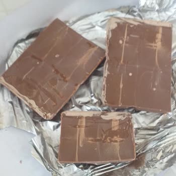 Nestle Bozuk Çikolata Zehirlenmesi