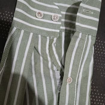 Pierre Cardin Giyim Pierre Cardin Marka Gömlekte Yırtık Var