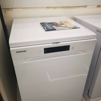 EFS Elektronik Efs Elektronikten Aldığım Makine Arızalı Fakat Yardımcı Olunmuyor.