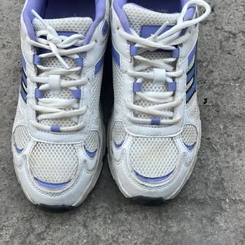 Pull And Bear Koşu Ayakkabısı Açıldı