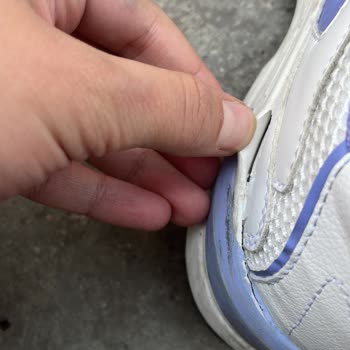 Pull And Bear Koşu Ayakkabısı Açıldı