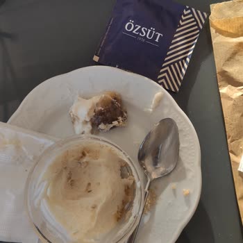 Özsüt Ekşimiş Muzlu Mug
