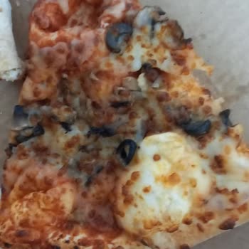 Domino's Pizzadan Şikayetçiyim Ve Gereğinin Yapılmasını Rica Ediyorum