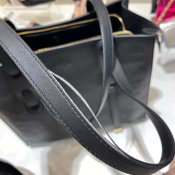 Nine West Kusurlu Urunu Art Niyetli Olarak Düpedüz İnkar Ediyor