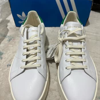 Adidas'ın Defolu Ürün Göndermesi
