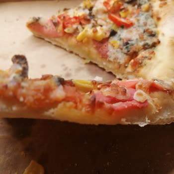 Domino's Pizza Klasik Hamura Fark Alıyor Yapmıyor Farkı İade Etmiyor