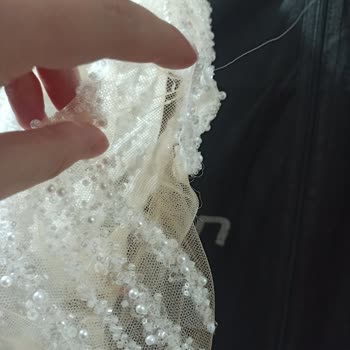 Şahsenem Gelinlik & Nişanlık & Bindallı Satıcının Üslupsuz Yaklaşımı, Kirli Ve Kötü Ürünler Vermesi