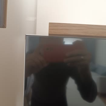 Vestel Televizyon Ekranının Kırılması