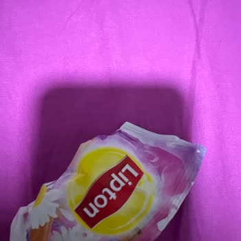 Lipton Çayımın İçinde Paket Var Ama Kendisi Yok