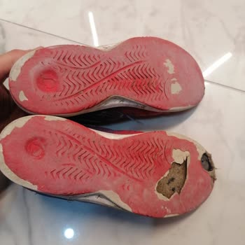 Decathlon Çocuk Ayakkabısı 1 Ayda Paramparça Oldu