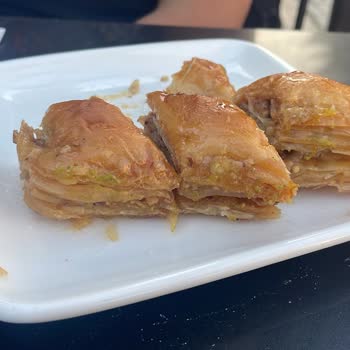 Gülbaşoğlu Baklava Yemediğimiz Ürünlerin Parasını Ödedik