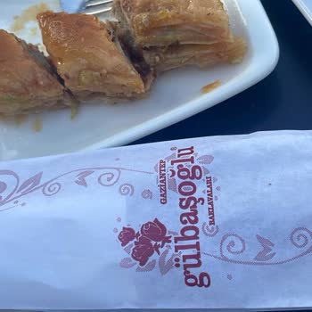 Gülbaşoğlu Baklava Yemediğimiz Ürünlerin Parasını Ödedik