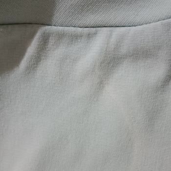 Vanish Kosla Kıyafette Lekeler Bıraktı Ve Yırtılmasına Sebep Oldu