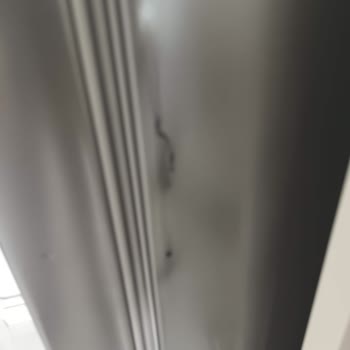 Altus Buzdolabı İnox Boya Kabarmaları