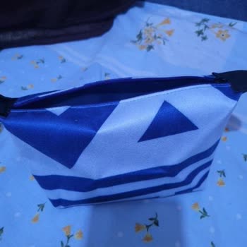 Hepsiburada Kusurlu Ve Farklı Ürün!