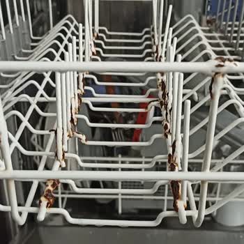 Beko D 4001 Ey Bulaşık Makinesi Sepetlerin Paslanması