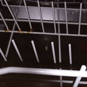 Beko D 4001 Ey Bulaşık Makinesi Sepetlerin Paslanması