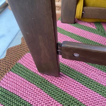 Biz Cevahir Haliç Avm Montaj Hatası Sebebiyle Hasarlı Oturma Grubu