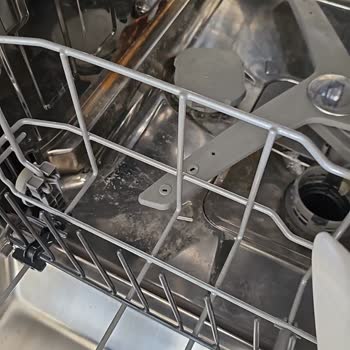 Beko BM 6046 SC Marka Bulaşık Makinesi Temiz Yıkamama Sorunu