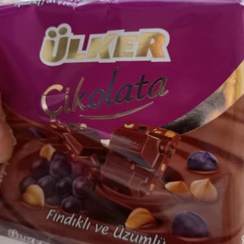 Ülker Çikolata Üzümlü Fındıklı Bozuk Sanırım.