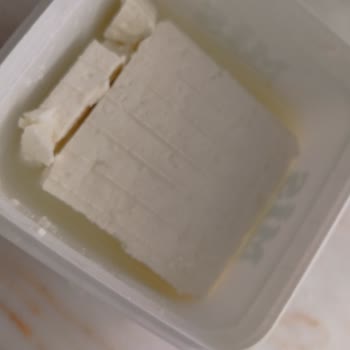 Mis Benzin Kokusu Ve Üründe Acılık