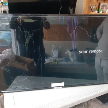 A101 Den Alınan TV BİM Kırık Çıkması
