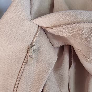 Denfa Moda Urla Merkez Denfa Mağazası Ayıplı Ürün Satmaktadır