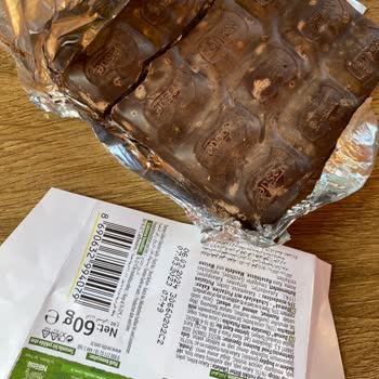 Nestle Bozuk Çikolata - Eriyip Donmuş Bayat Çikolata