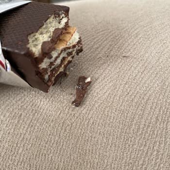 Eti Gıda Eti Karam Çikolatadan Saç Çıktı