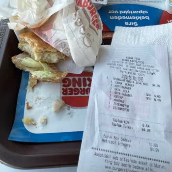 Burger King Tavuk Burgerde Kıkırdak Çıkması