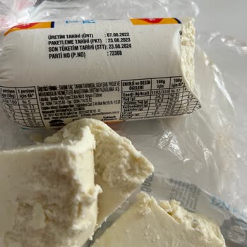 Migros Taciroğlu Tulum Peyniri İçinden Kıllar Çıktı