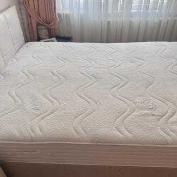 İşbir Yatak Kusurlu Ürünü Kabul Etmemek İçin Elinden Geleni Yapıyor