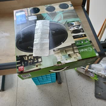 Kiwi Home Robot Süpürgede Su Haznesi Eksik