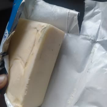 BİM'den Alınmış Tereyağı Küflenmiş