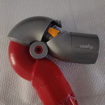 Dyson Parça Kırılma Ve Boru Soyulması