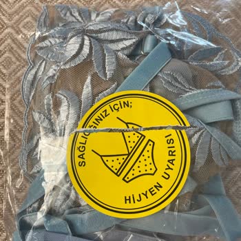 Trendyol Feruz Design Dürüst Bir Satıcı Değil.