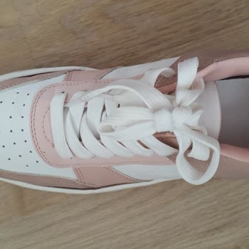Bershka Spor Ayakkabının Kalitesizliği